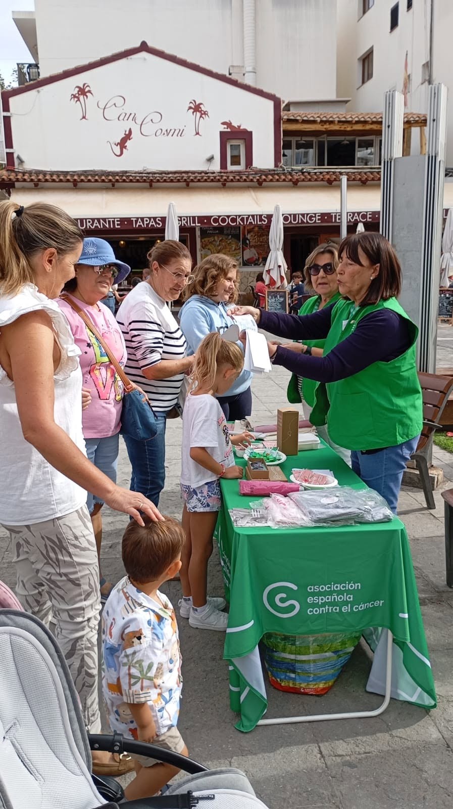 Santa Eulària se suma al Dia Mundial contra el Càncer de Mama amb una jornada de sensibilització
