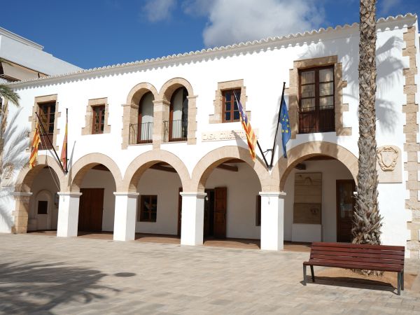 Santa Eulària rebaixarà per tercera vegada l'IBI rústic i ampliarà les bonificacions per a famílies i habitatge