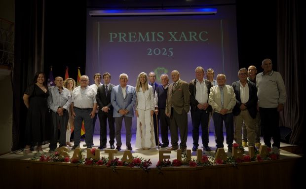 Santa Eulària des Riu lliura els Premis Xarc i la Medalla d'Or 2025 on s'ha premiat la dedicació i el compromís