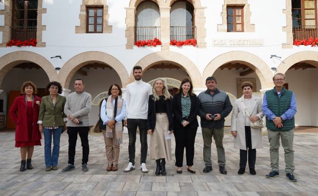 Santa Eulària homenatja cinc treballadors municipals que es jubilen