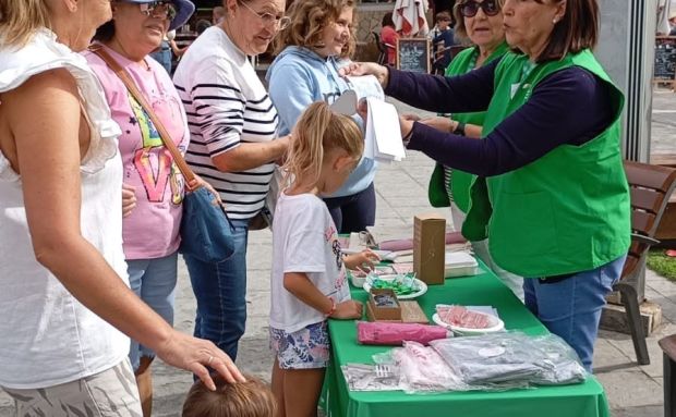 Santa Eulària se suma al Dia Mundial contra el Càncer de Mama amb una jornada de sensibilització