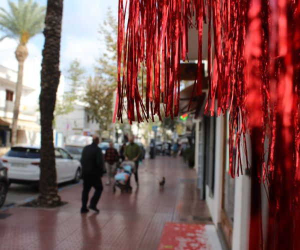 La campanya de promoció del comerç de Santa Eulària ha aconseguit un impacte de 400.000 euros durant aquest Nadal