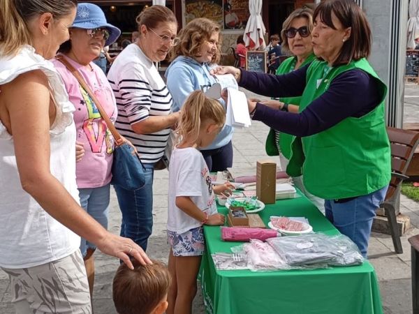 Santa Eulària se suma al Dia Mundial contra el Càncer de Mama amb una jornada de sensibilització