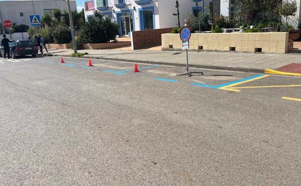 Santa Eulària modificarà l'ordenança reguladora d'estacionament per fomentar la rotació de vehicles i afavorir l'aparcament als residents en zona verda
