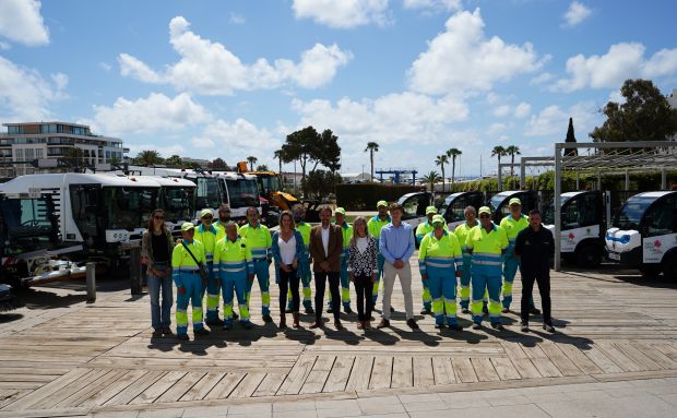 Santa Eulària des Riu estrena la seva nova maquinària de neteja viària i de platges