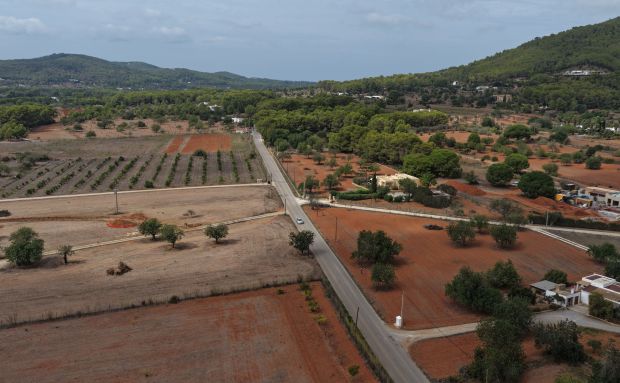 Santa Eulària inicia les obres de reforma integral del Camí des Fil de Sant Carles