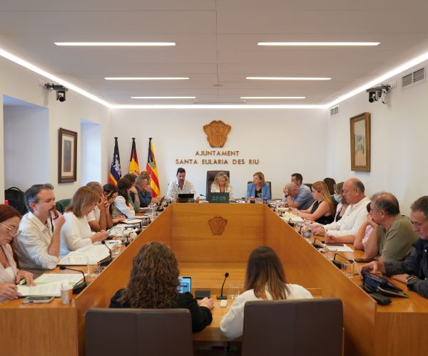El pleno de Santa Eulària aprueba el mayor presupuesto de la historia del municipio, con 69,5 millones de euros