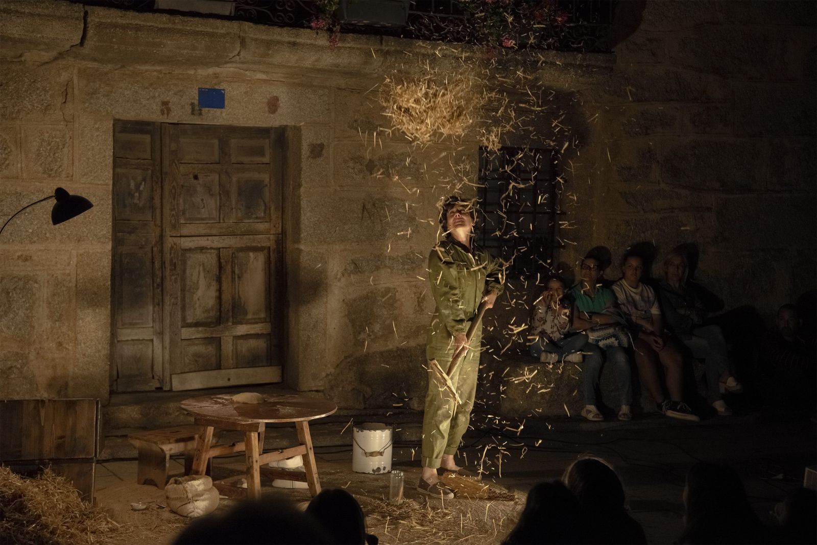 Santa Eulària posa en valor el seu patrimoni local amb l'obra teatral Una rueda que da vueltas