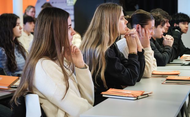 Santa Eulària destina 100.000 euros a ayudas por insularidad para estudiantes que estudian fuera de Eivissa