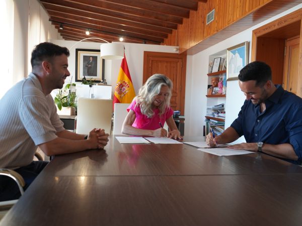 Santa Eulària consolida el seu model de promoció turística lligat al comerç i al territori