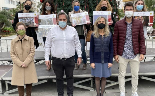 Bodega Ribas i Project Social, guanyadors del concurs d'aparadorisme i decoració nadalenca de Santa Eulària