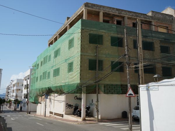 L'Ajuntament impulsarà la construcció de fins a 20 Habitatges a Preu Limitat mitjançant l'adquisició d'un edifici en el centre de Santa Eulària