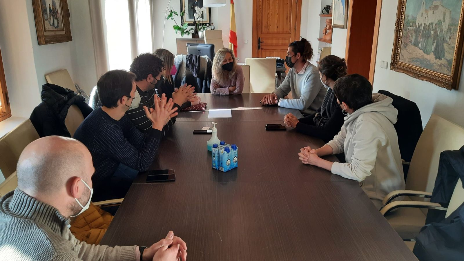Delegacions de Manacor i Sant Llorenç des Cardassar visiten Santa Eulària des Riu per conèixer el model de gestió de residus